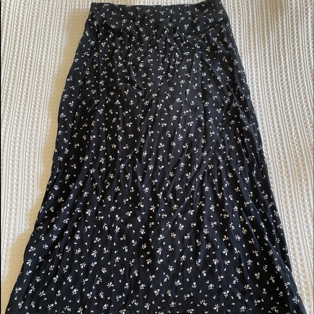 Brandy Melville Skirt